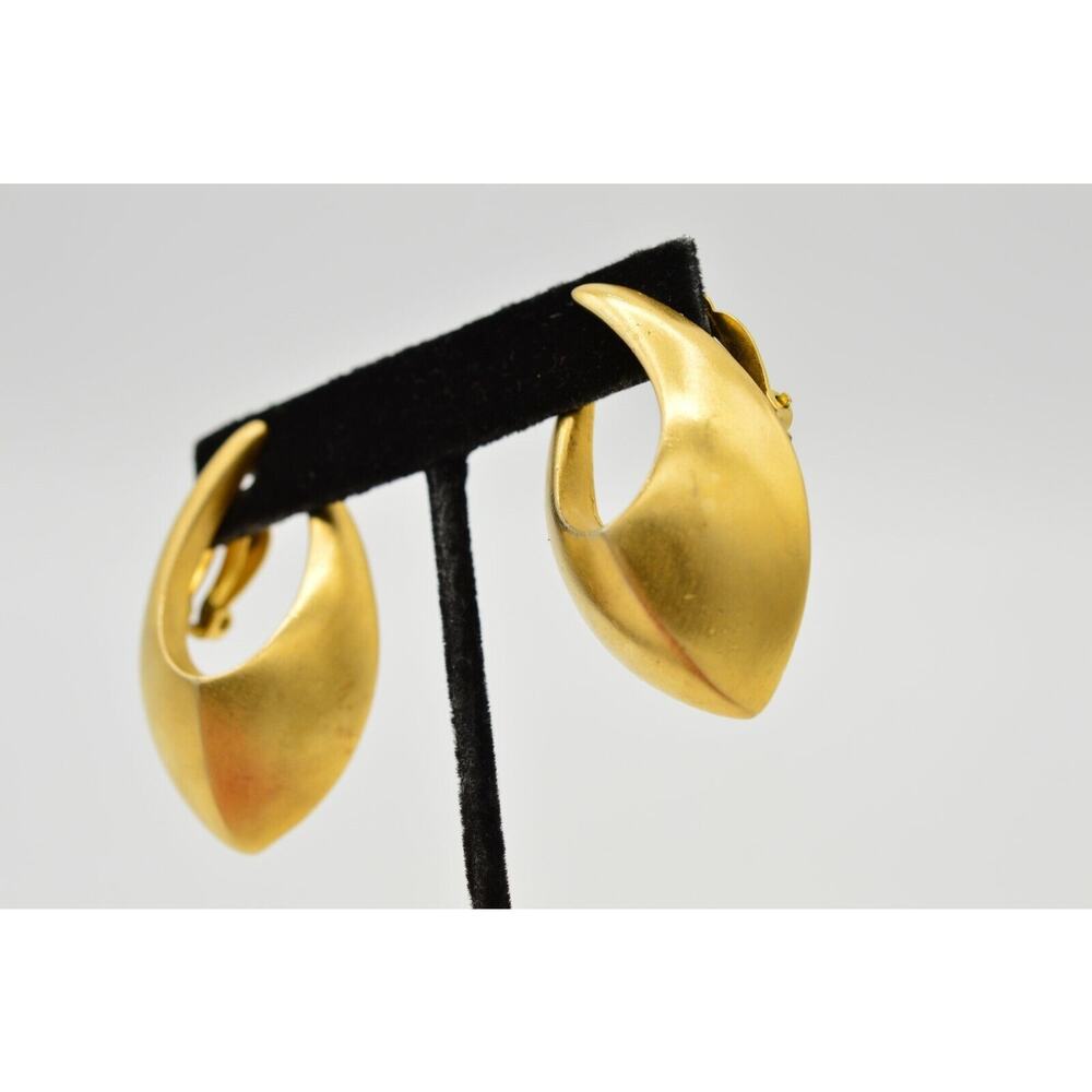 Givenchy Vintage Clip On Earrings Brushed Gold Chunky Runway Signed 1980s BinH - Picture 9 of 12